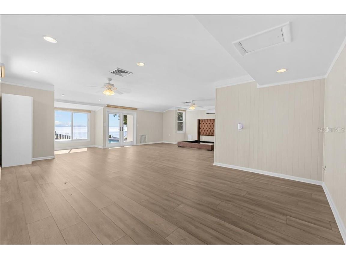 6620 Colony Drive S Saint Petersburg FL 33705 TB8432319 image37