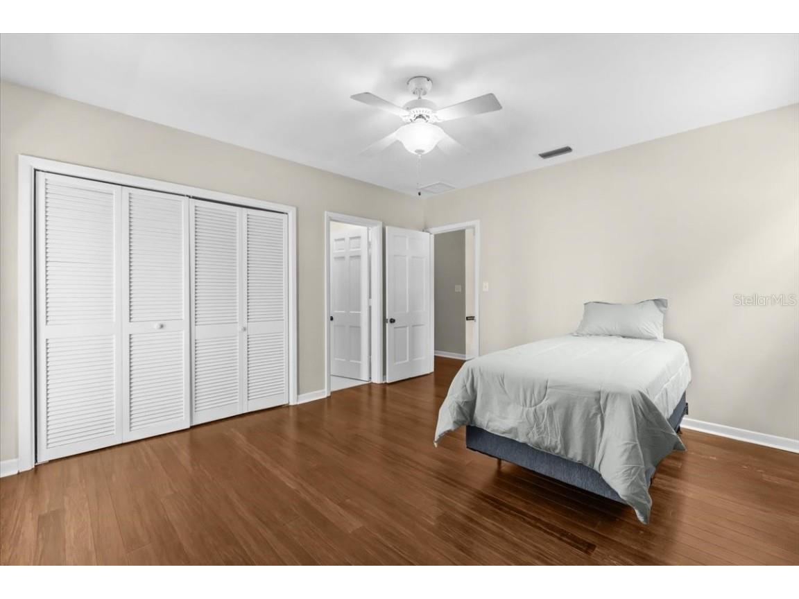 6620 Colony Drive S Saint Petersburg FL 33705 TB8432319 image60