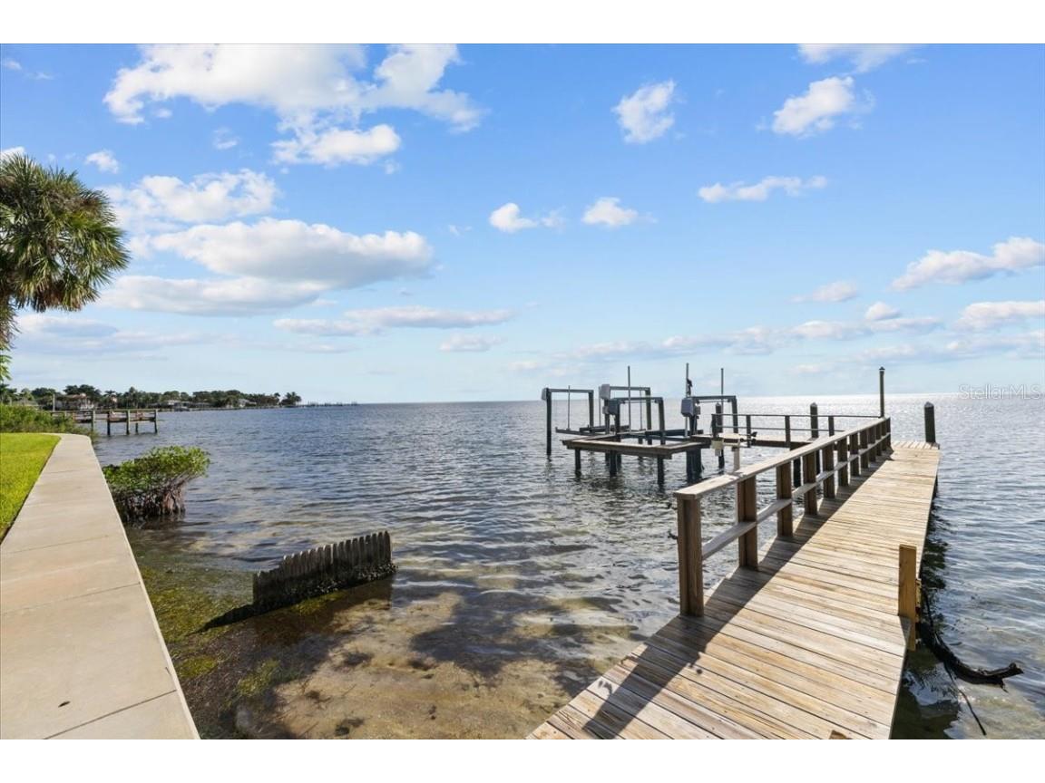 6620 Colony Drive S Saint Petersburg FL 33705 TB8432319 image82