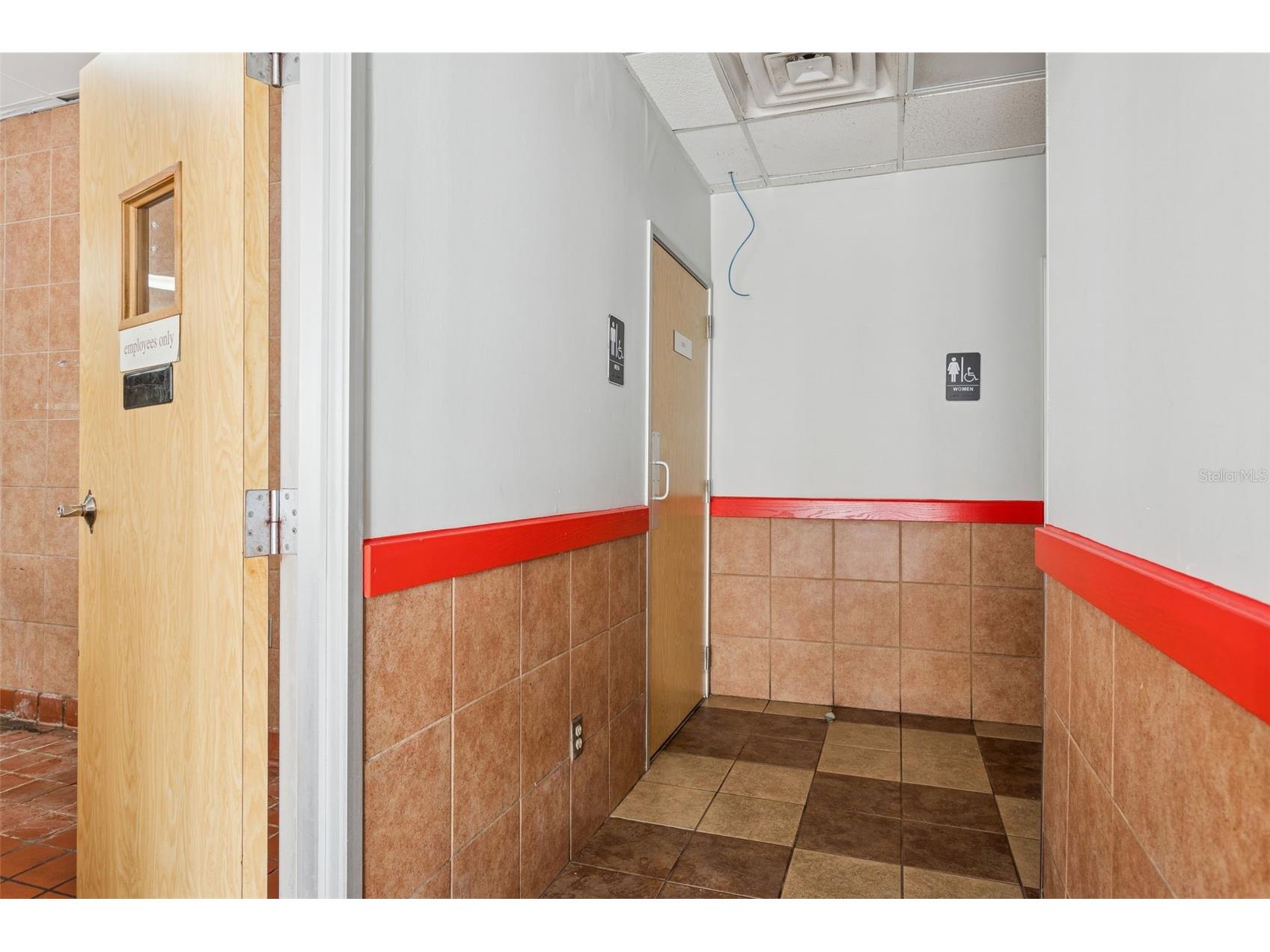 6620 E Dr Martin Luther King Jr Boulevard Tampa FL 33619 TB8509587 image10