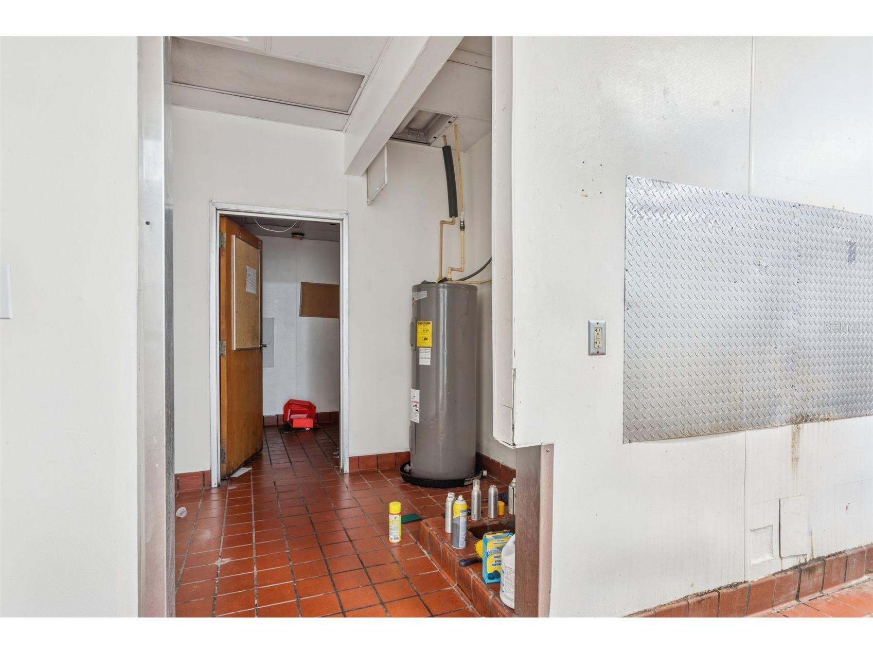 6620 E Dr Martin Luther King Jr Boulevard Tampa FL 33619 TB8509587 image21