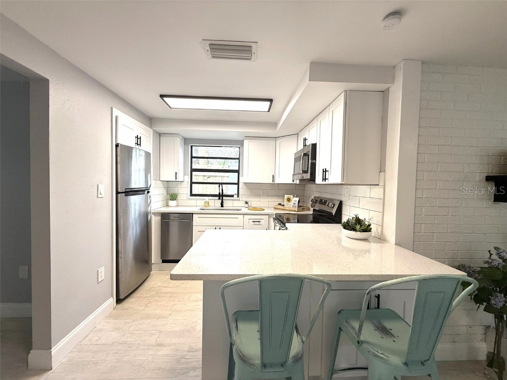 6620 Oelsner Street New Port Richey FL 34652 W7877847 image5