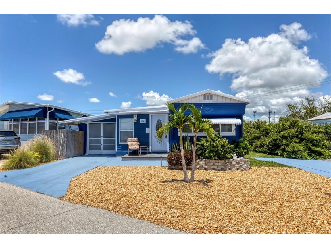 6621 Kansas Street Bradenton FL 34207 - SARASOTA BAY A4573046 image1
