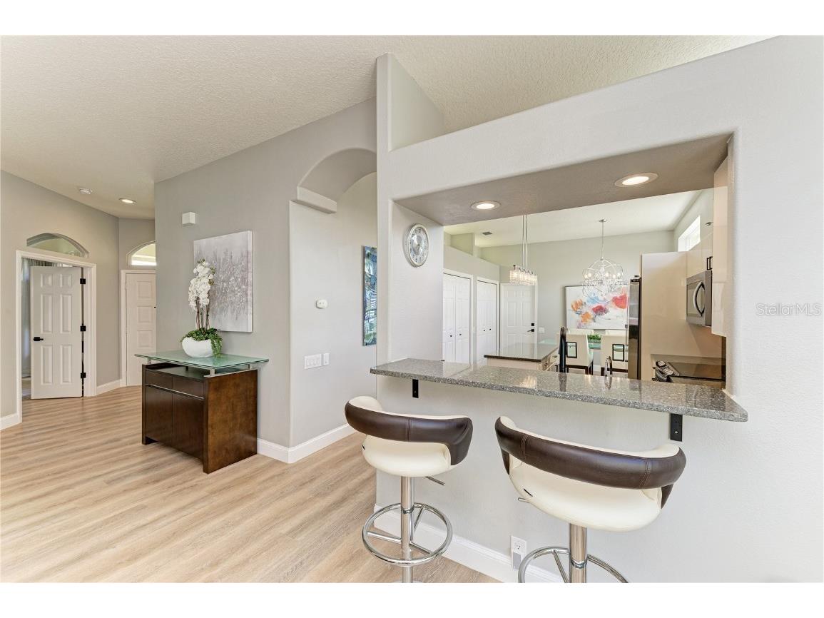 6622 Oakbrooke Circle Bradenton FL 34202 A4664766 image13