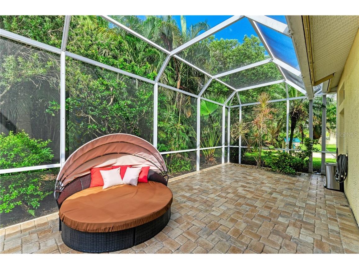 6622 Oakbrooke Circle Bradenton FL 34202 A4664766 image40