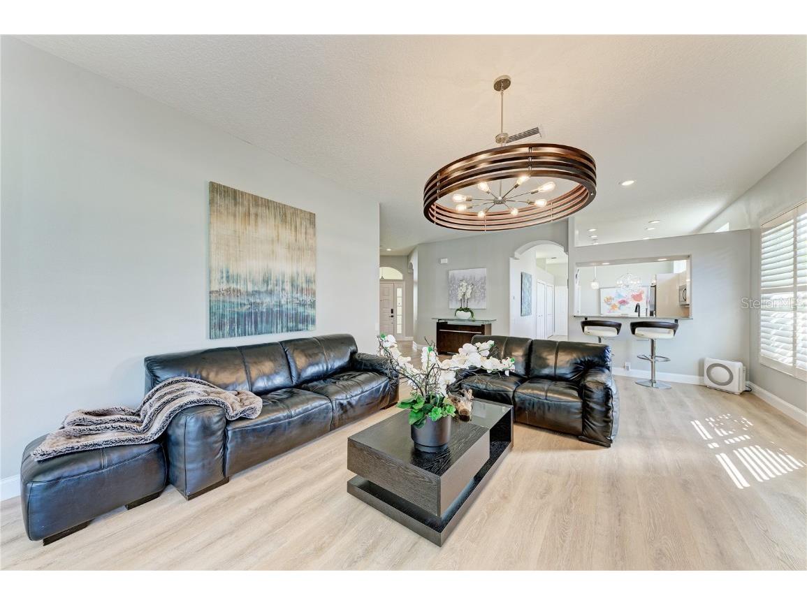 6622 Oakbrooke Circle Bradenton FL 34202 A4664766 image8