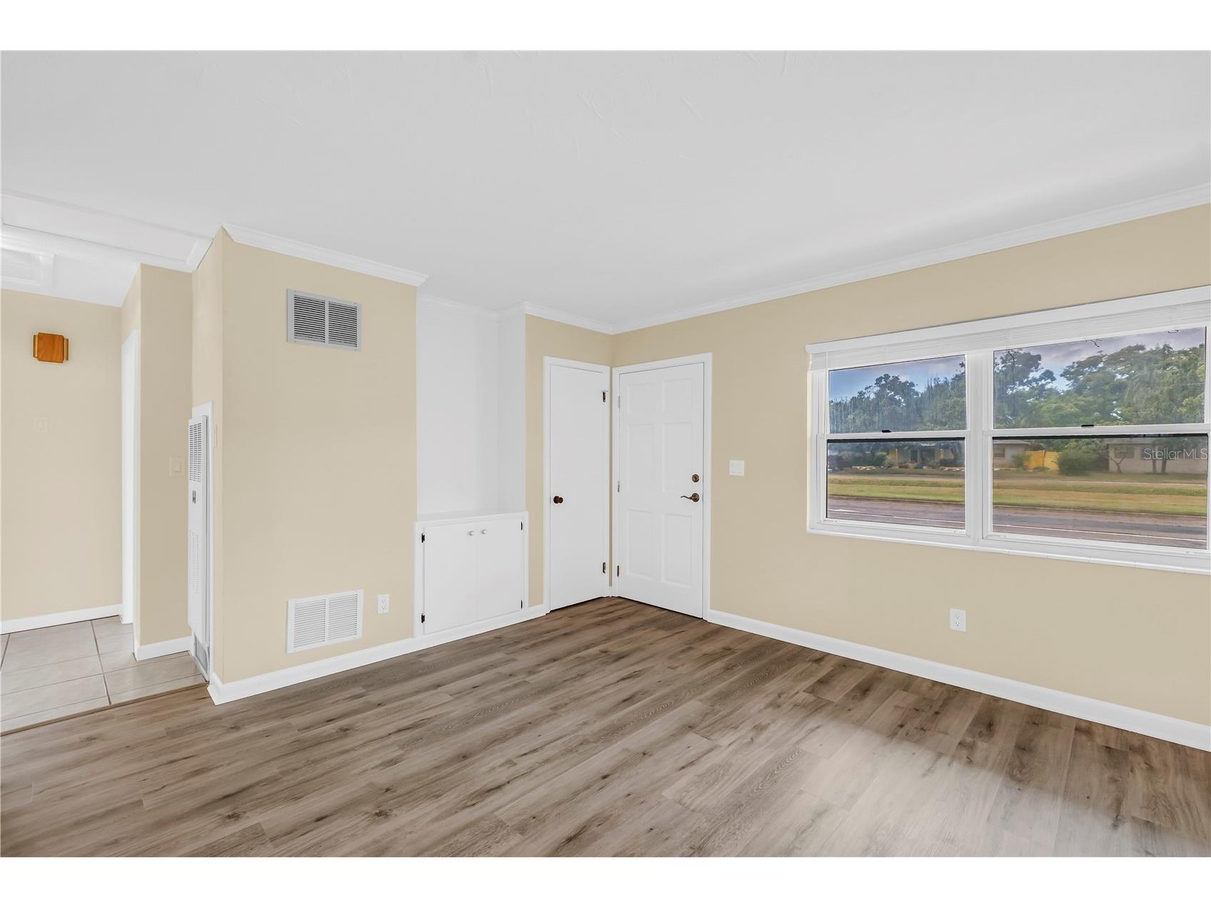 6623 16th Street N Saint Petersburg FL 33702 TB8436955 image10
