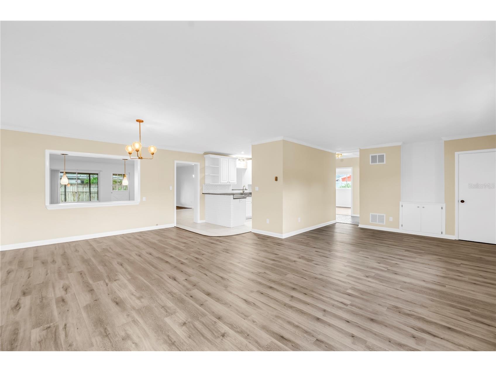 6623 16th Street N Saint Petersburg FL 33702 TB8436955 image12