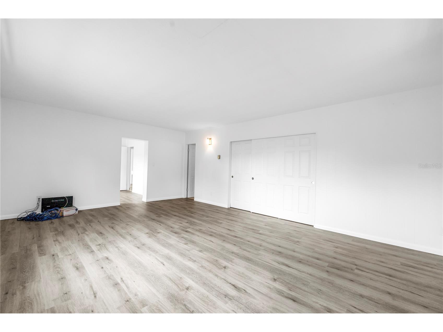 6623 16th Street N Saint Petersburg FL 33702 TB8436955 image40