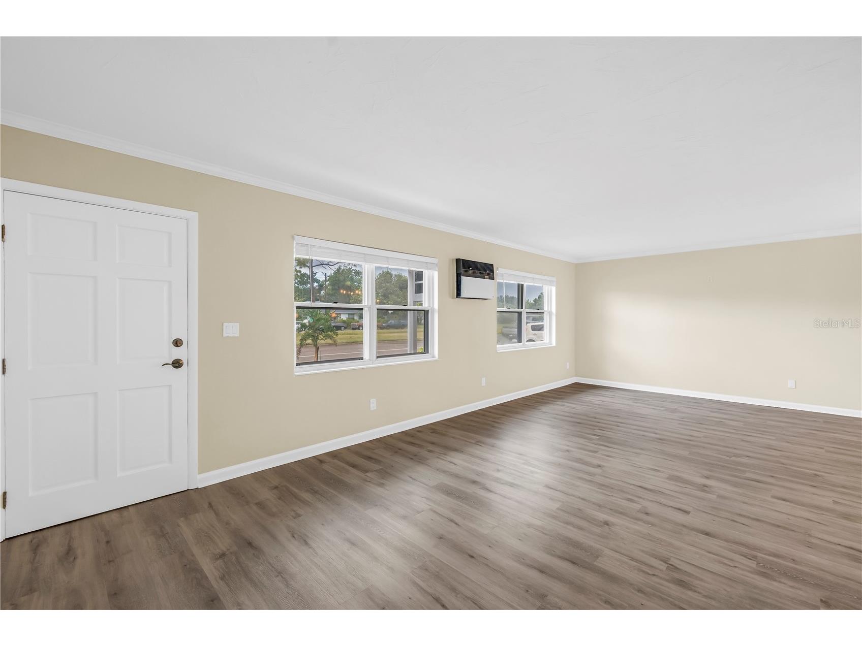 6623 16th Street N Saint Petersburg FL 33702 TB8436955 image9