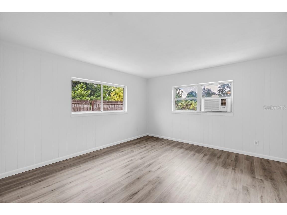 6623 16th Street N Saint Petersburg FL 33704 TB8436955 image30