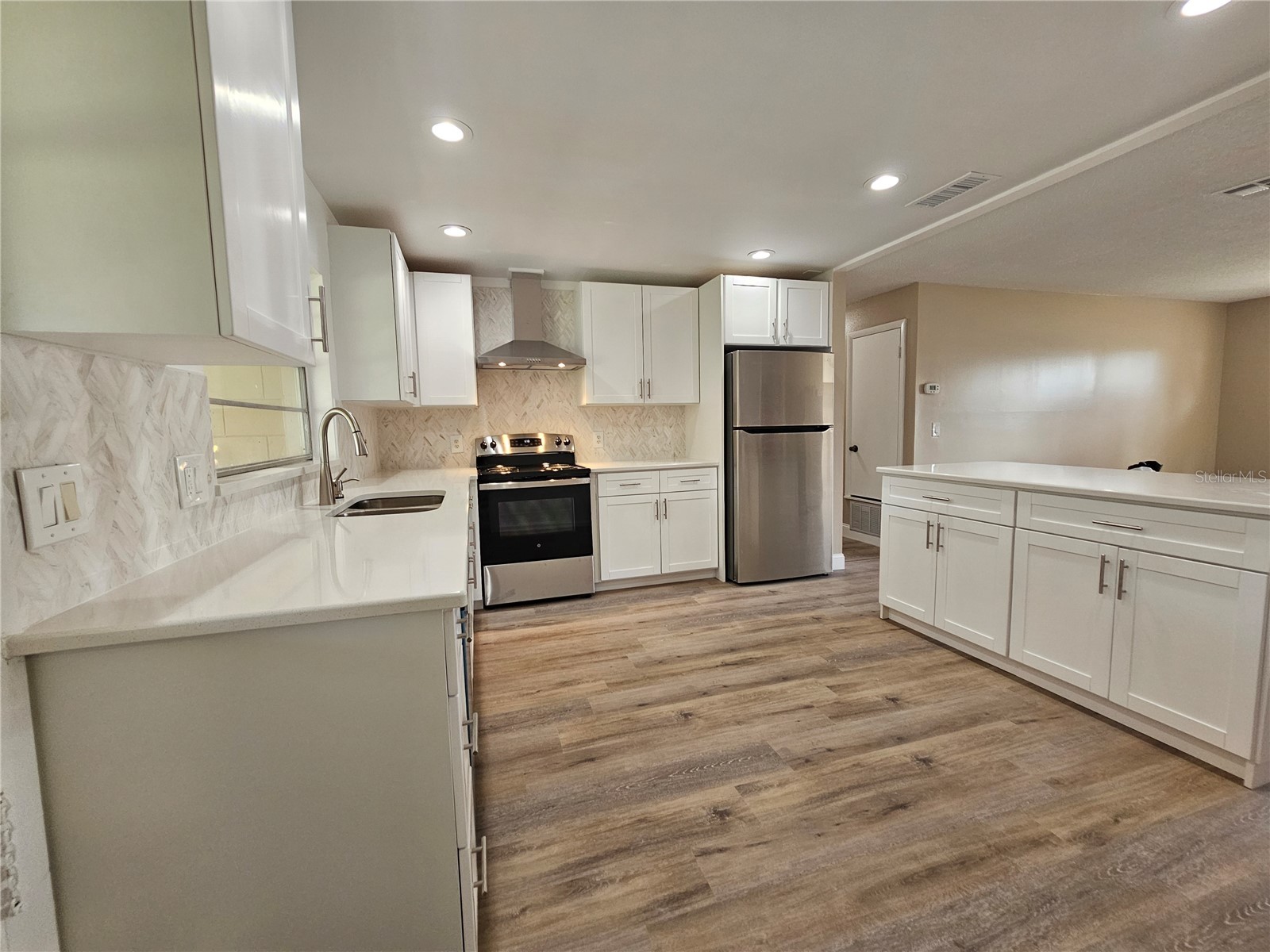 6623 Swyear Court Orlando FL 32818 G5106573 image2