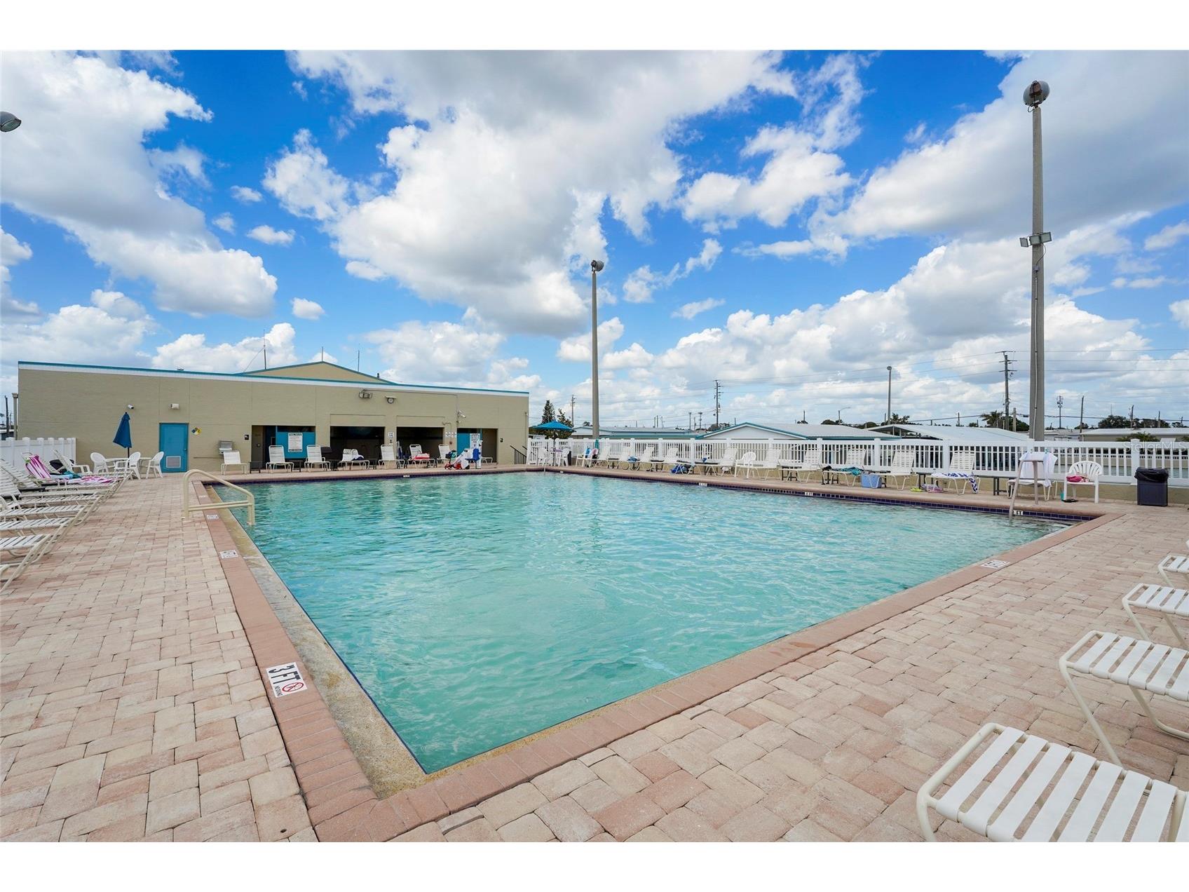 6624 Marina Drive Bradenton FL 34207 A4688788 image43