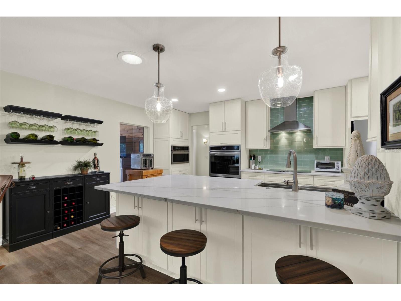 6625 Baybrooks Circle Tampa FL 33617 TB8510213 image17