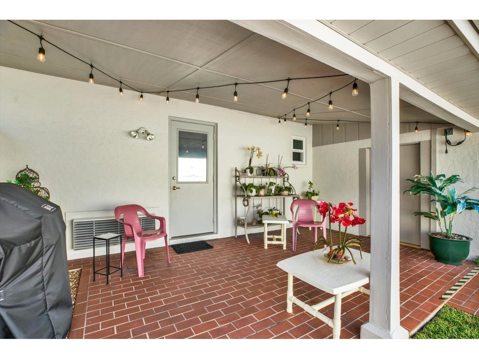 6625 Baybrooks Circle Tampa FL 33617 TB8510213 image38
