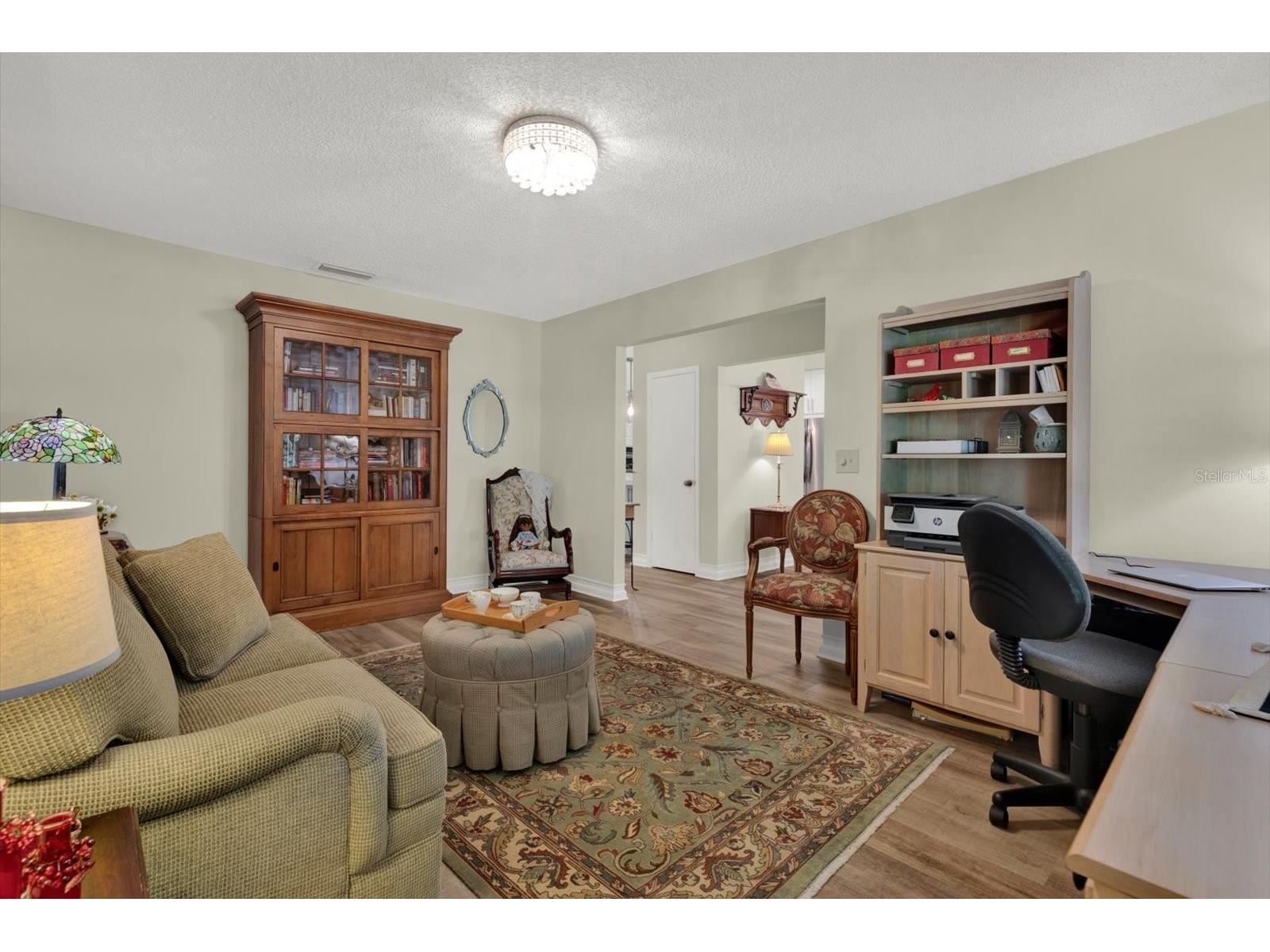 6625 Baybrooks Circle Tampa FL 33617 TB8510213 image9