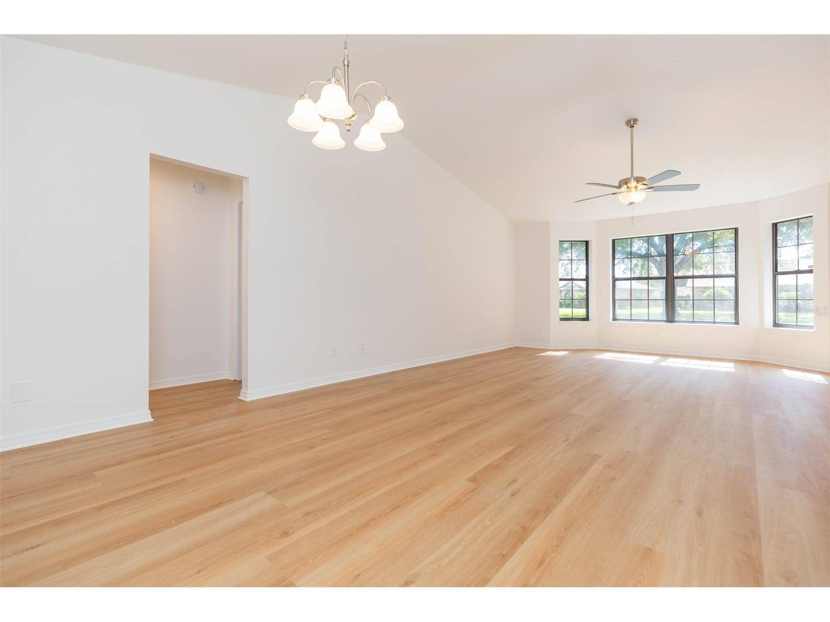 6625 Foxmoor Drive Zephyrhills FL 33542 TB8492654 image11