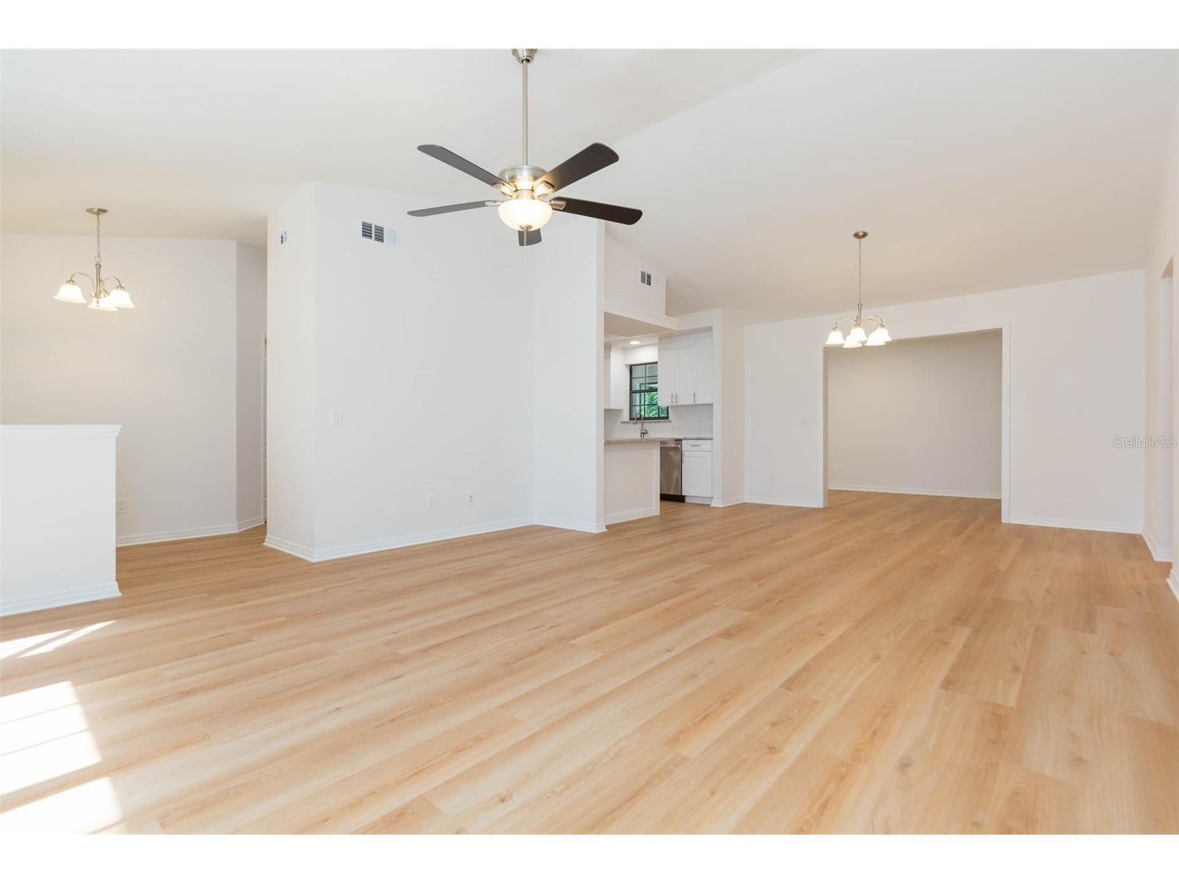 6625 Foxmoor Drive Zephyrhills FL 33542 TB8492654 image8