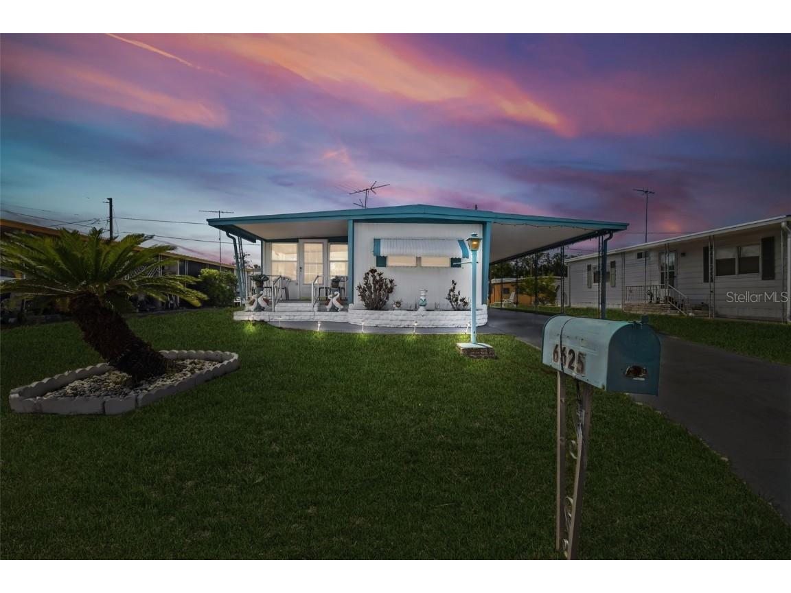 6625 Silverbell Drive New Port Richey FL 34653 T3436867 image1