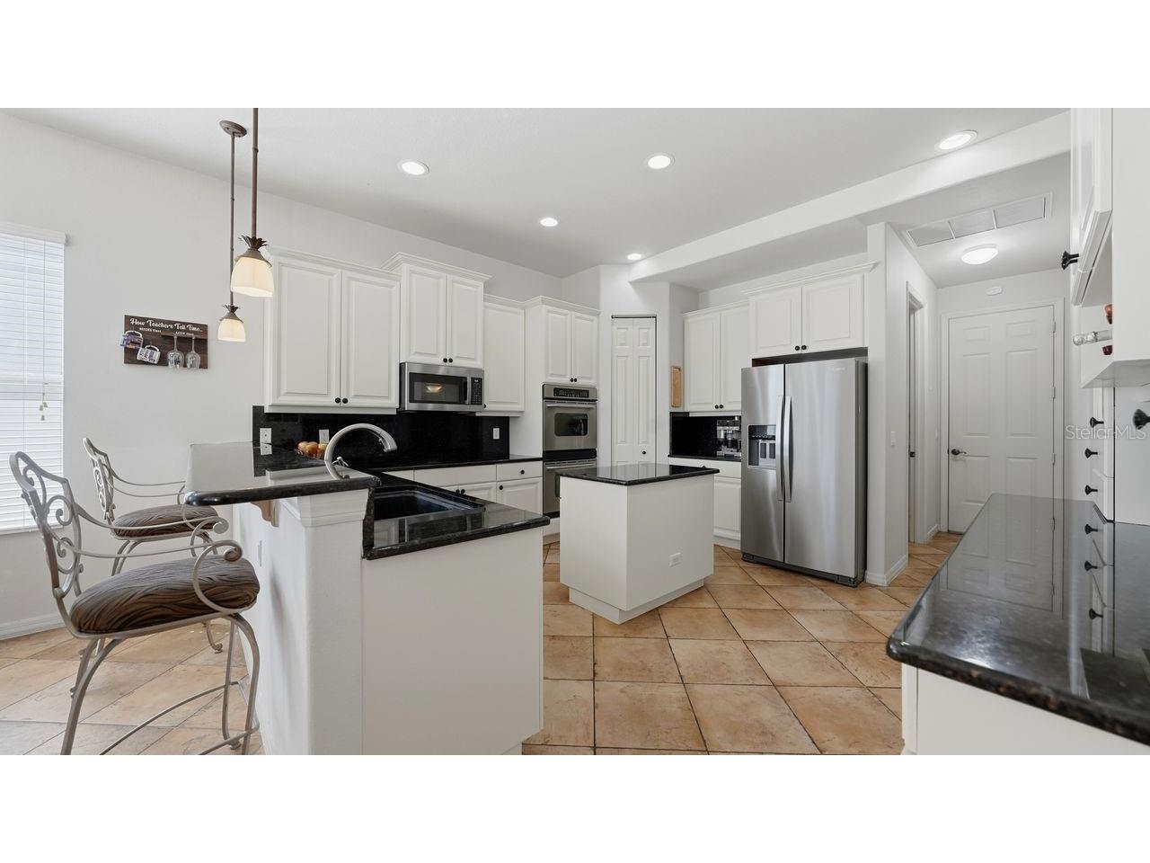 6627 38th Lane E Sarasota FL 34243 A4677863 image23