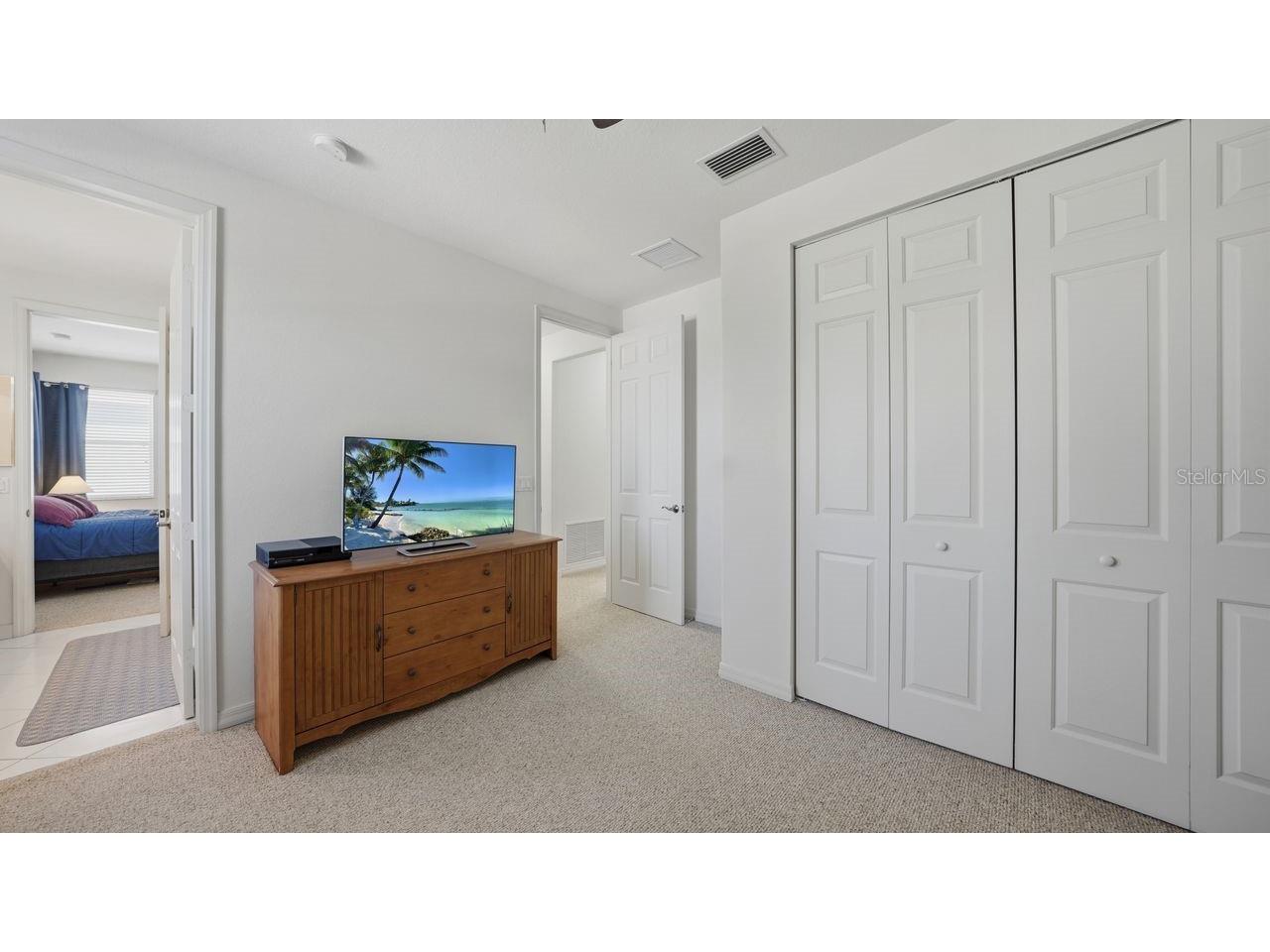 6627 38th Lane E Sarasota FL 34243 A4677863 image57