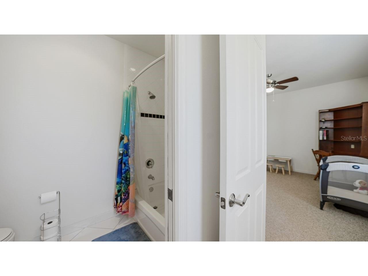 6627 38th Lane E Sarasota FL 34243 A4677863 image60