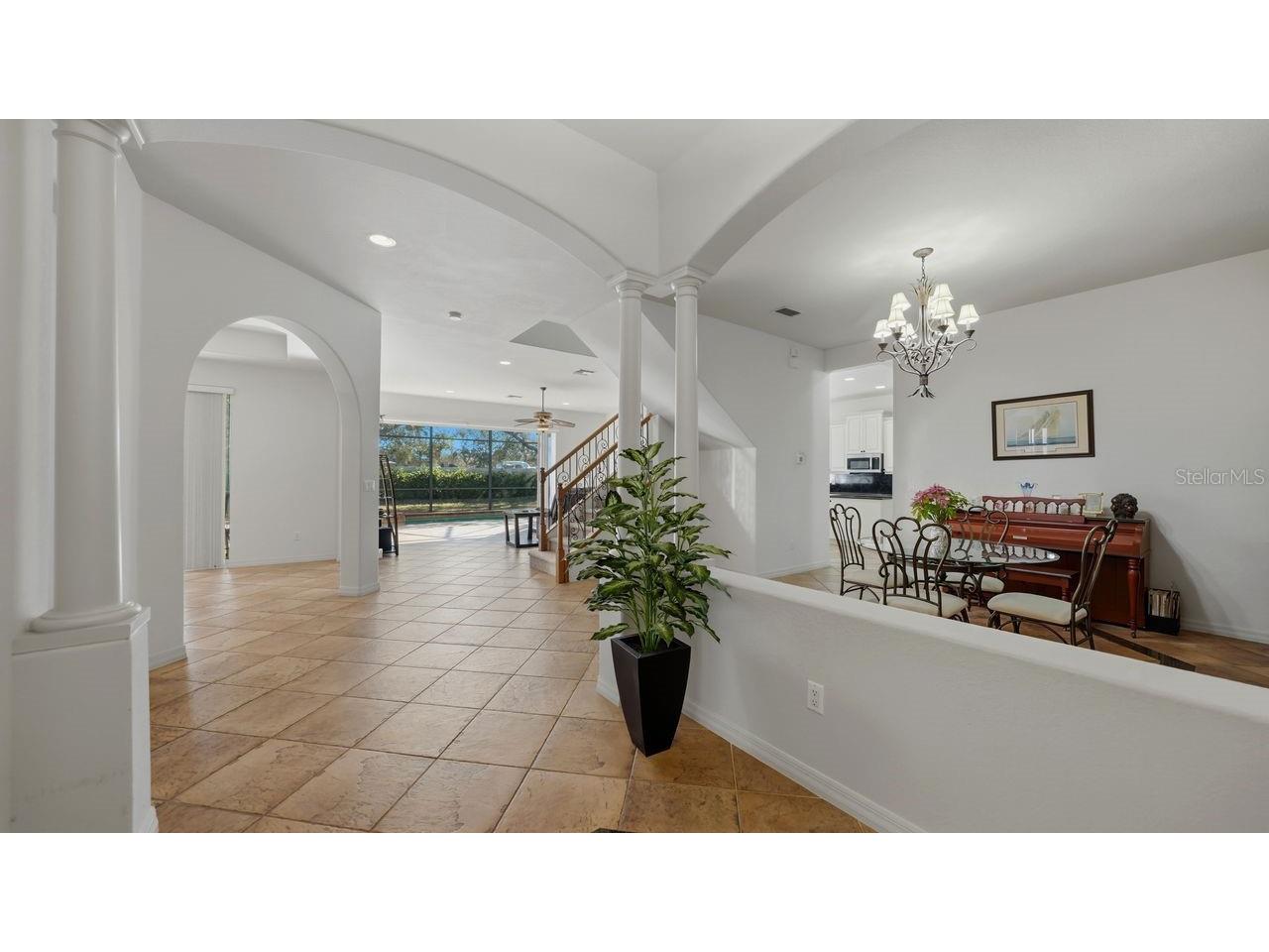 6627 38th Lane E Sarasota FL 34243 A4677863 image8