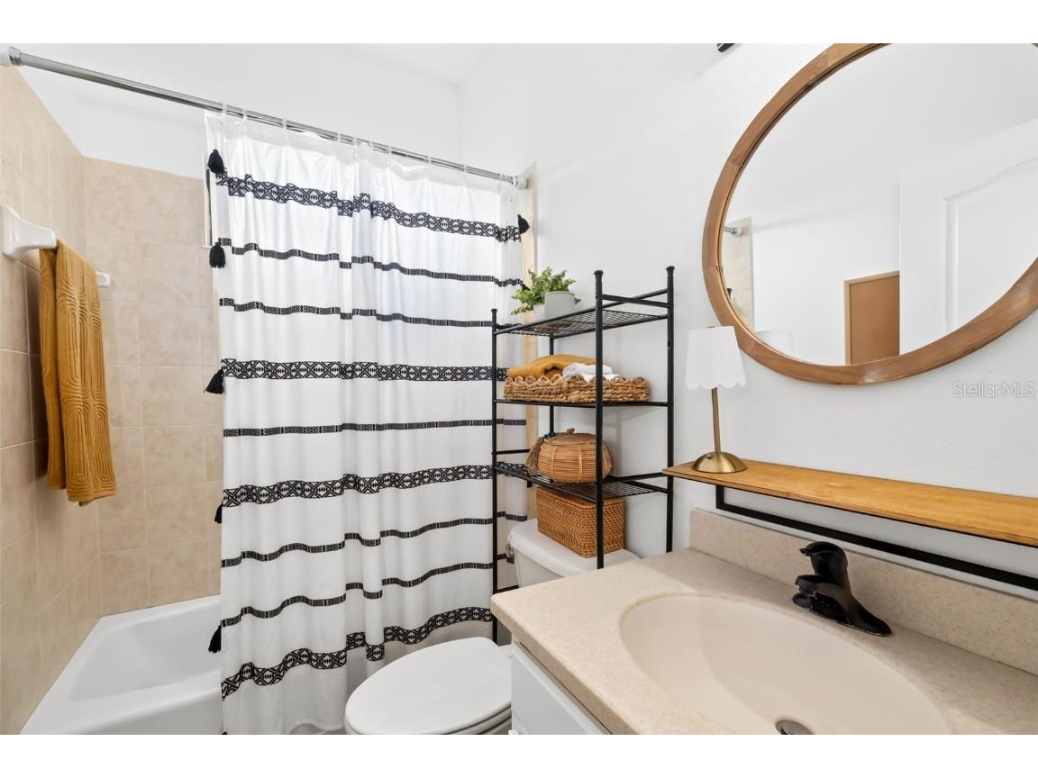 6627 Turnstone Lane Lakewood Ranch FL 34202 A4660326 image32