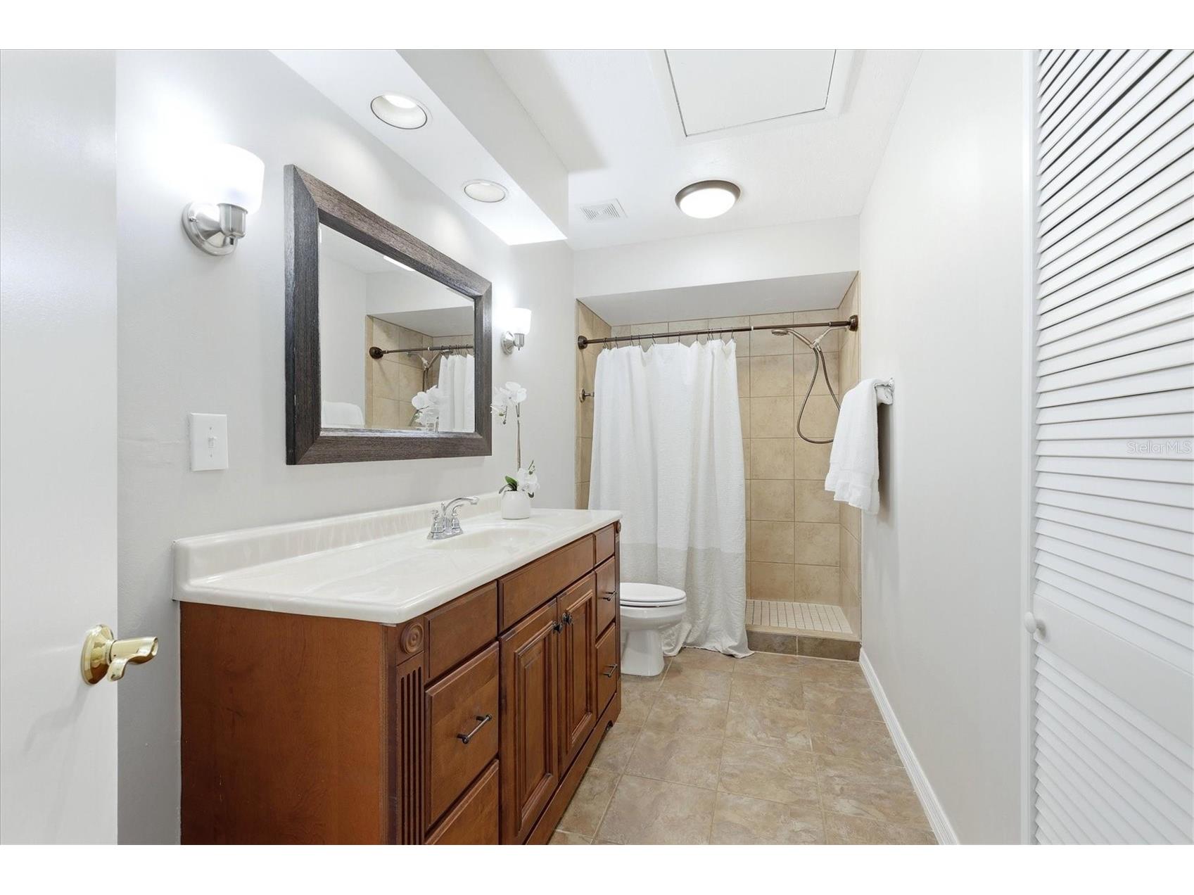 6628 Draw Lane #122 Sarasota FL 34238 A4693276 image20
