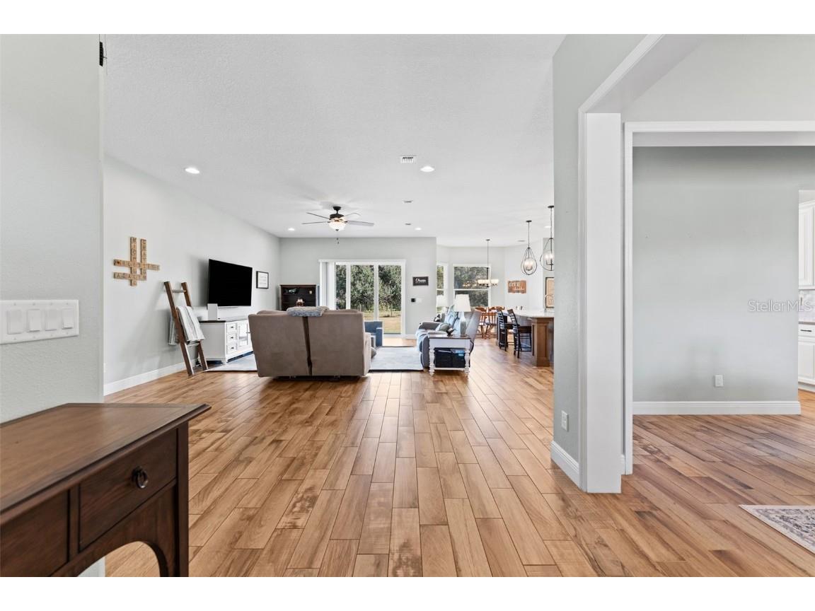 6628 Emma Jane Lane Plant City FL 33565 TB8452303 image8