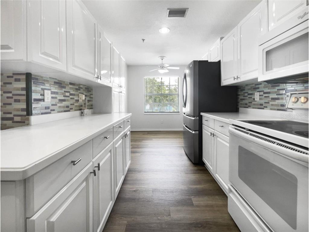 6629 Pineview Terrace #5-201 Bradenton FL 34203 O6346641 image9