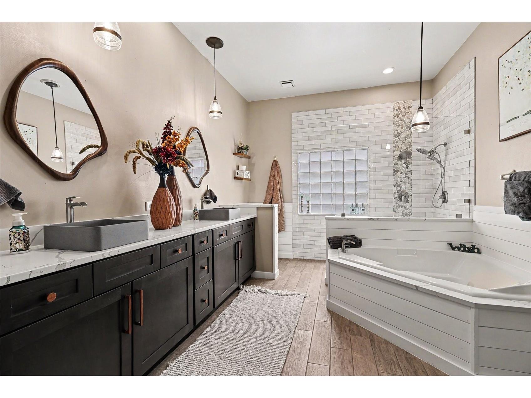 663 Sheridan Woods Dr Melbourne FL 32904 O6415778 image18