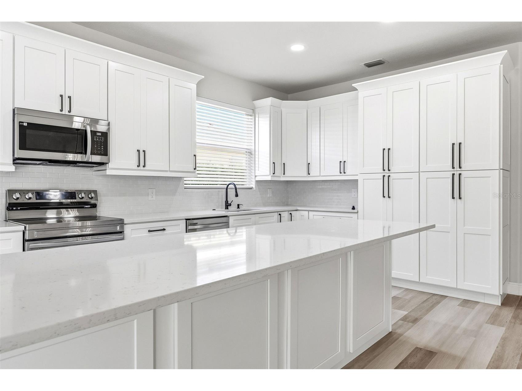 6631 63rd Terrace E Bradenton FL 34203 A4697513 image7