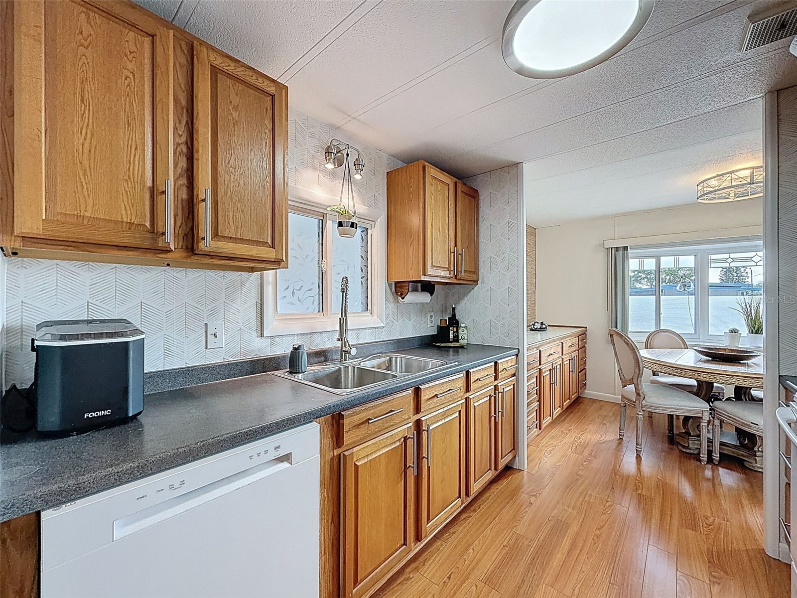 6631 Silverbell Drive New Port Richey FL 34653 W7883940 image14