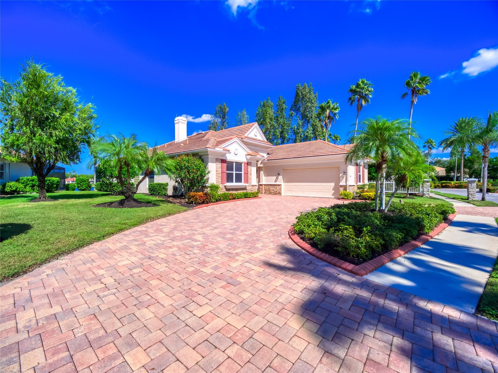 6631 Waters Edge Way Lakewood Ranch FL 34202 A4669886 image11