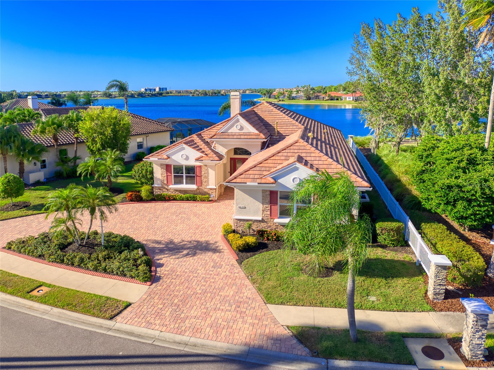 6631 Waters Edge Way Lakewood Ranch FL 34202 A4669886 image7