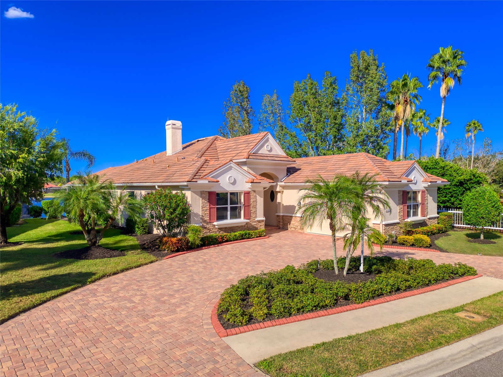 6631 Waters Edge Way Lakewood Ranch FL 34202 A4669886 image9