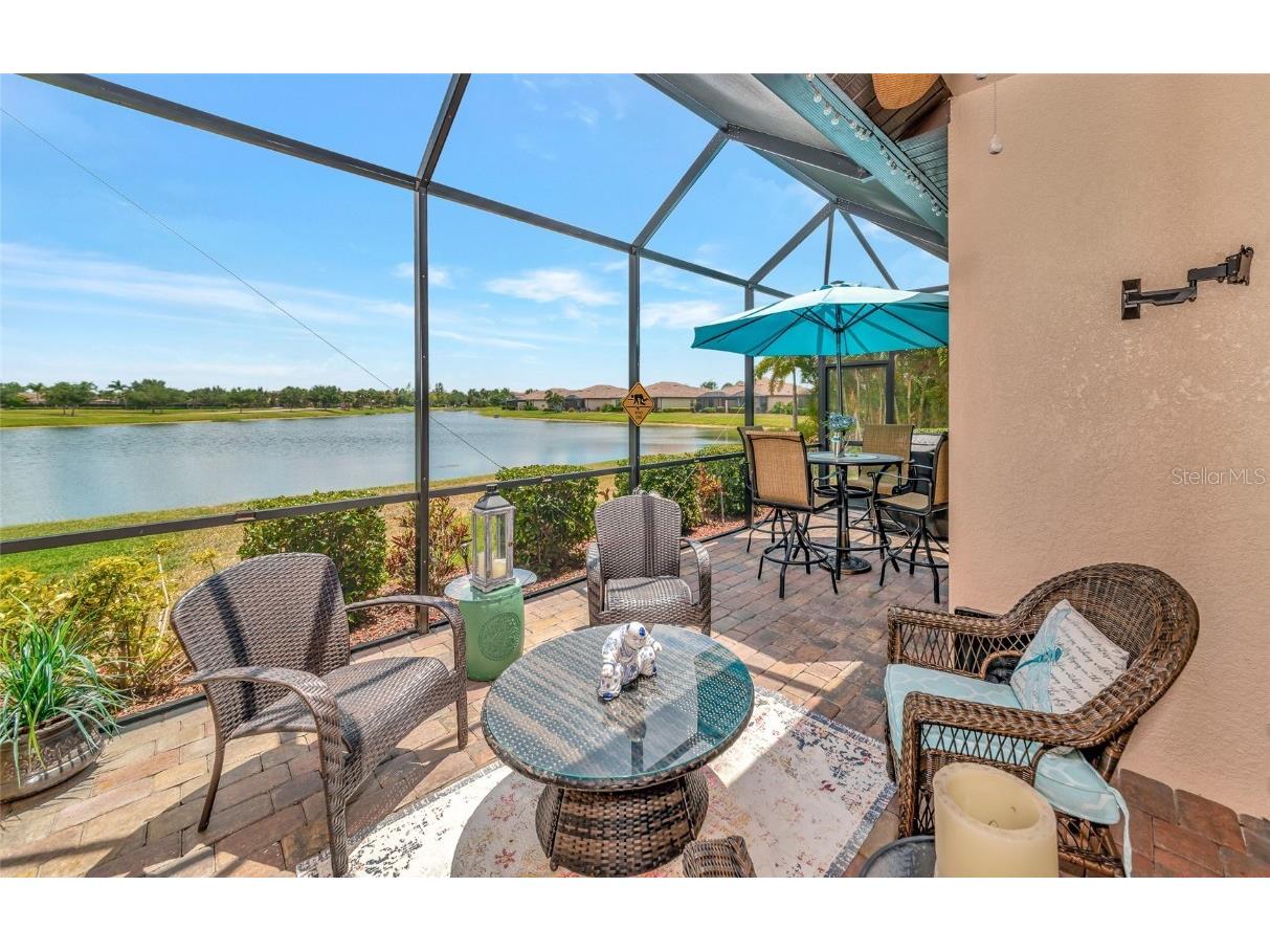 6632 Candlestick Drive Bradenton FL 34212 A4571387 image1