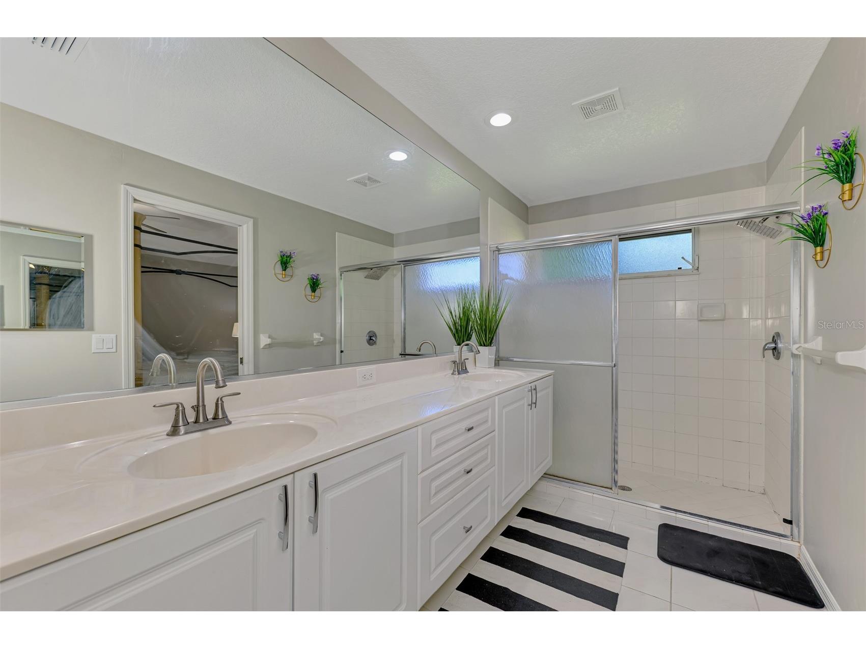 6632 Deering Circle Sarasota FL 34240 A4687399 image33