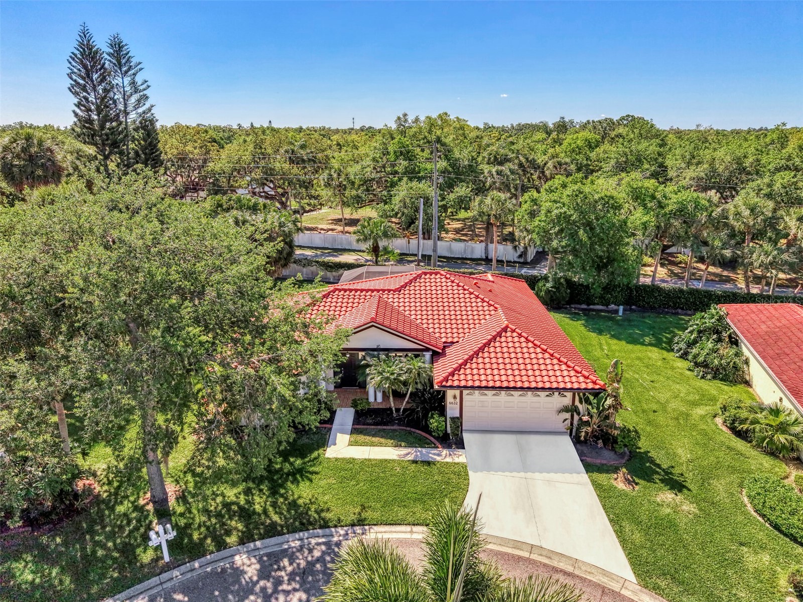 6632 Deering Circle Sarasota FL 34240 A4687399 image4