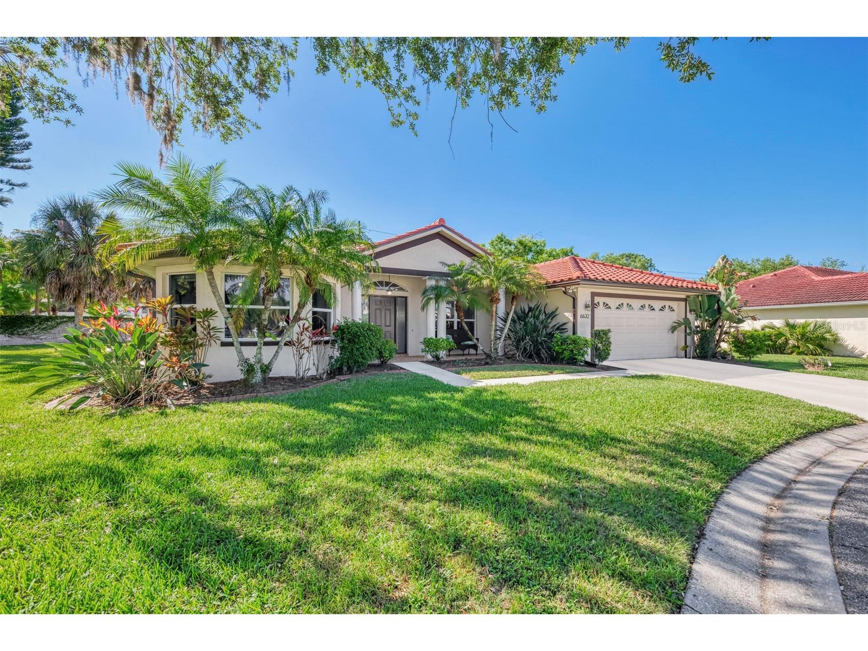 6632 Deering Circle Sarasota FL 34240 A4687399 image7