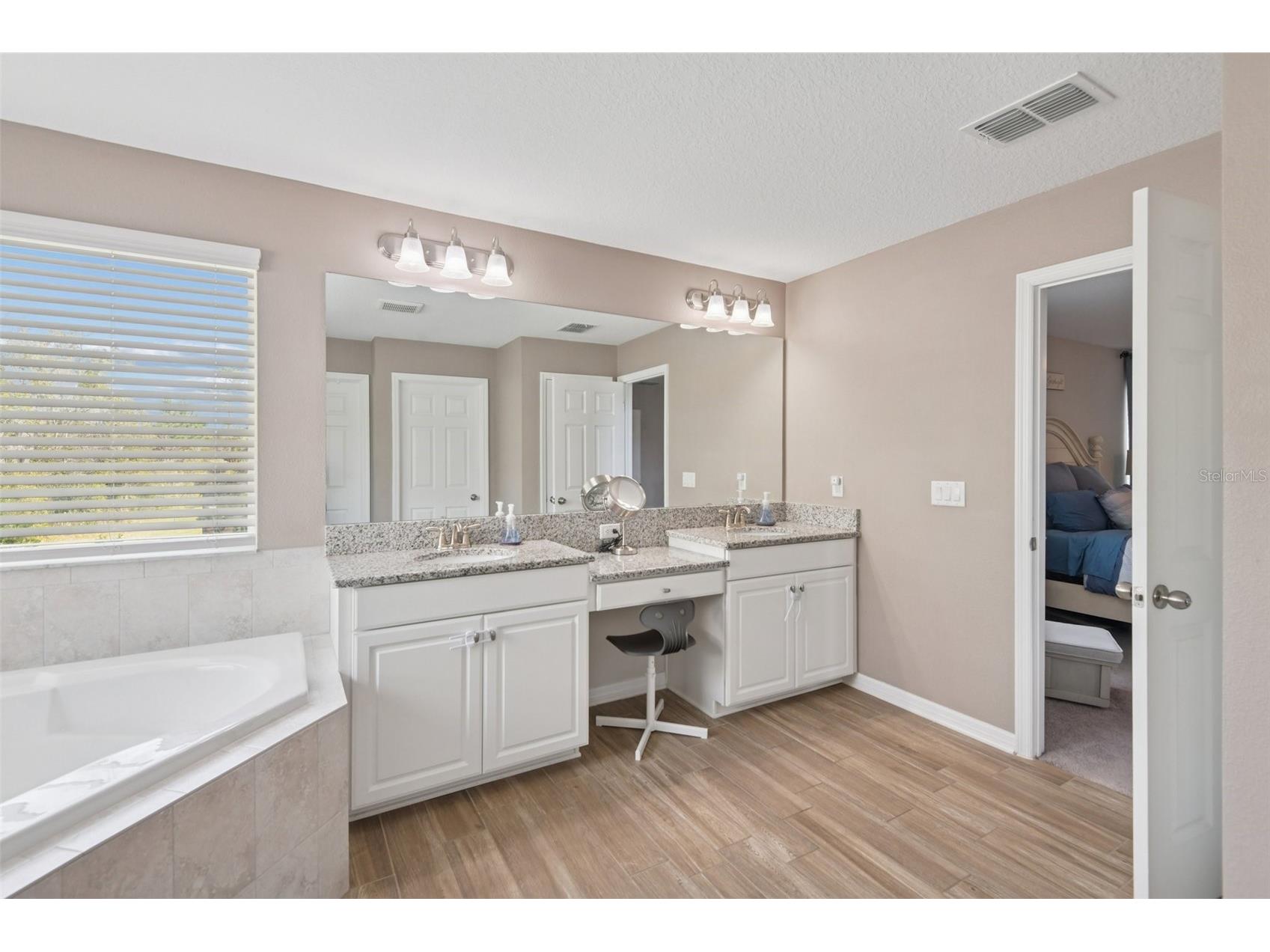 6634 Dutton Drive Wesley Chapel FL 33545 TB8459697 image20