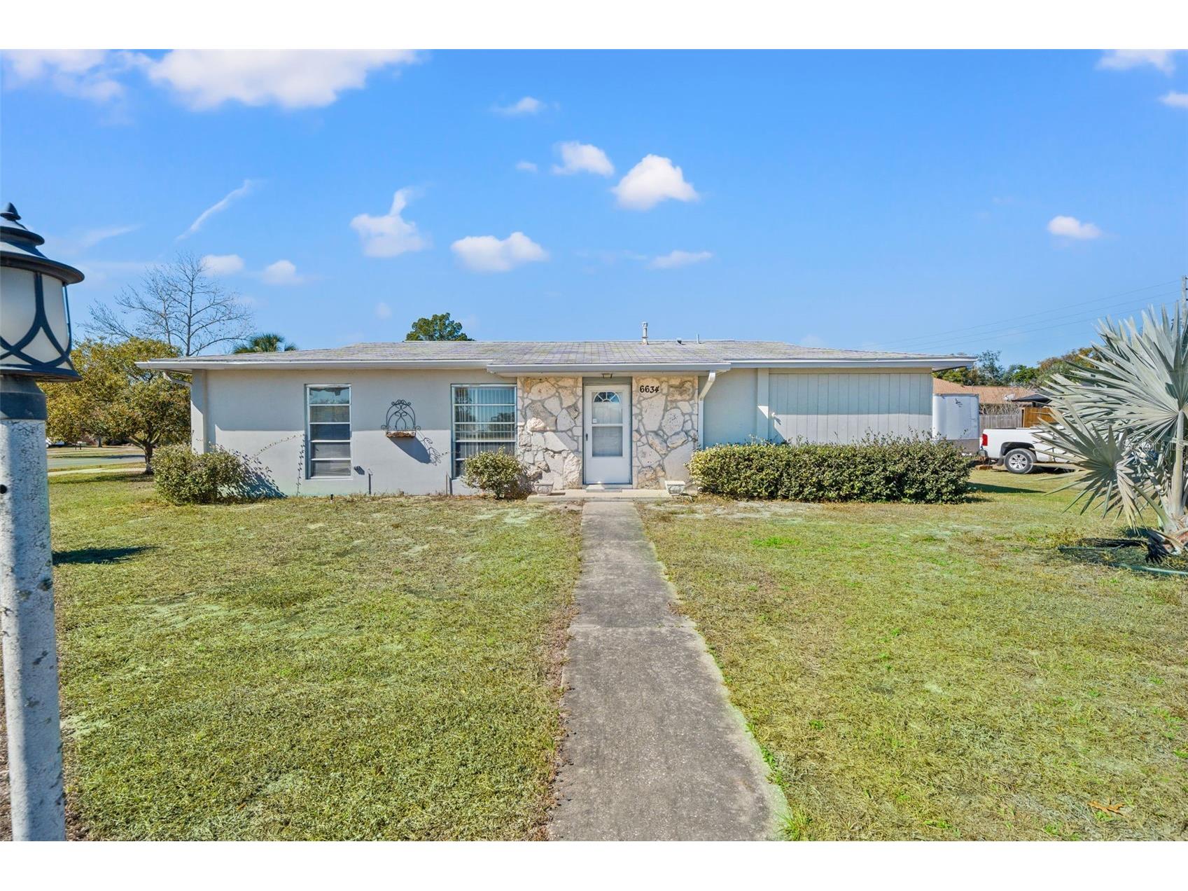 6634 Pinehurst Drive Spring Hill FL 34606 W7882075 image2