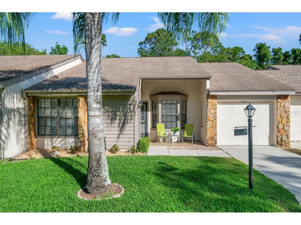 6634 Sovereign Way Spring Hill FL 34606 W7863675 image1