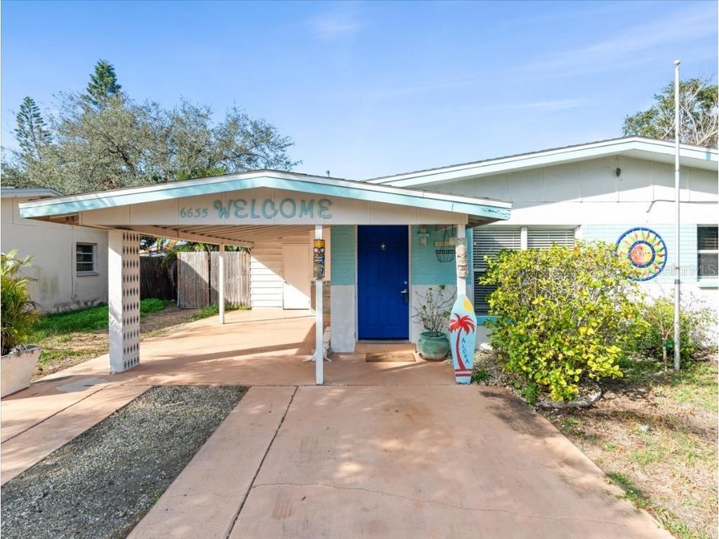 6635 Del Prado Terrace New Port Richey FL 34652 W7860185 image1