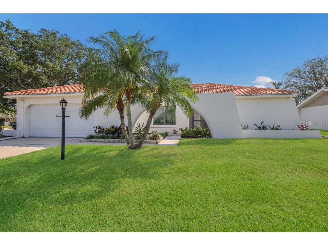6635 Easton Drive Sarasota FL 34238 A4566263 image1