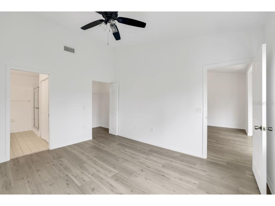 6635 Huntington Lakes Circle #202 Naples FL 34119 A4665685 image10