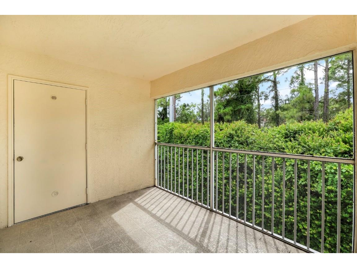 6635 Huntington Lakes Circle #202 Naples FL 34119 A4665685 image19
