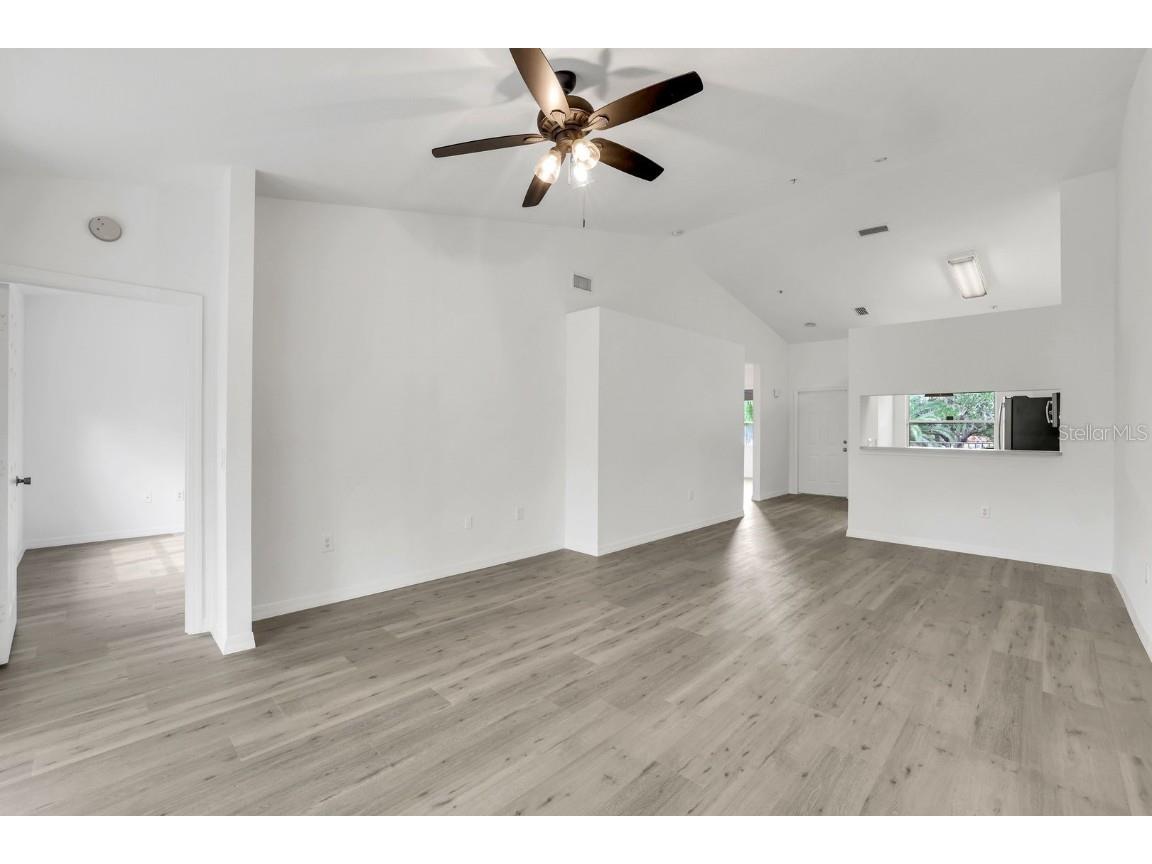 6635 Huntington Lakes Circle #202 Naples FL 34119 A4665685 image3