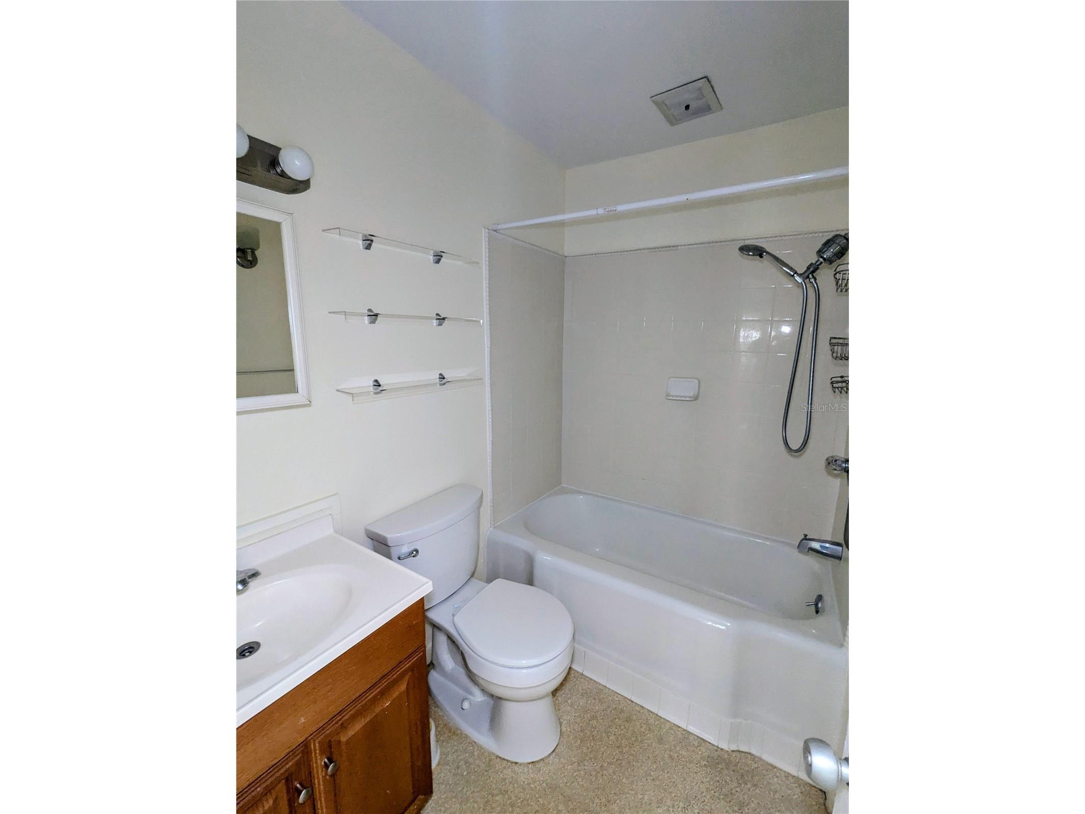 6635 SE 221st Street #2 Hawthorne FL 32640 GC541729 image39